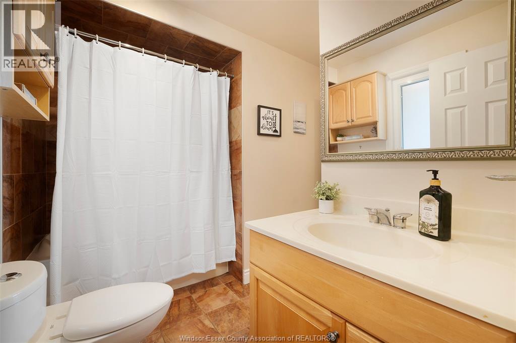 12862 Riverside, Tecumseh, Ontario  N8N 1A8 - Photo 32 - 26013972