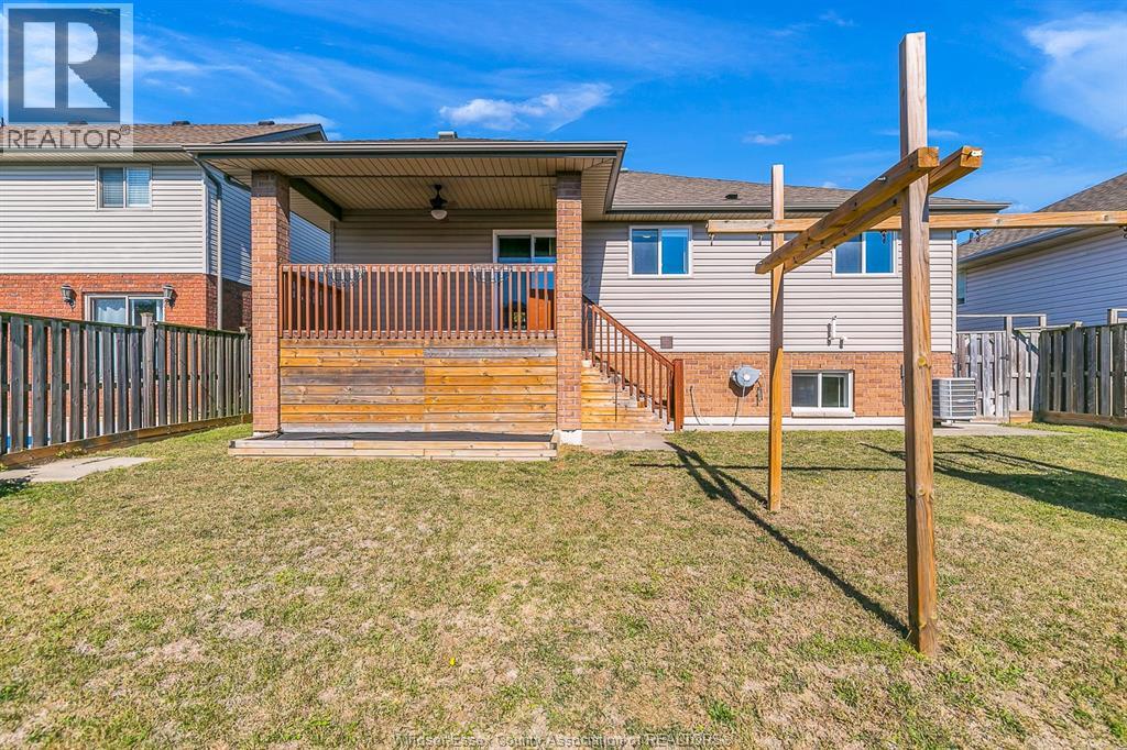 420 Runstedler, Lasalle, Ontario  N9J 3X7 - Photo 33 - 26013942