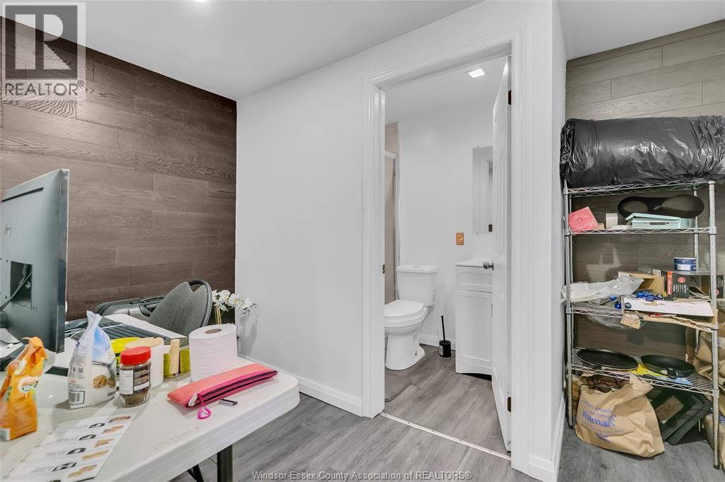 345 Bridge Avenue, Windsor, Ontario  N9B 2M3 - Photo 11 - 26011224