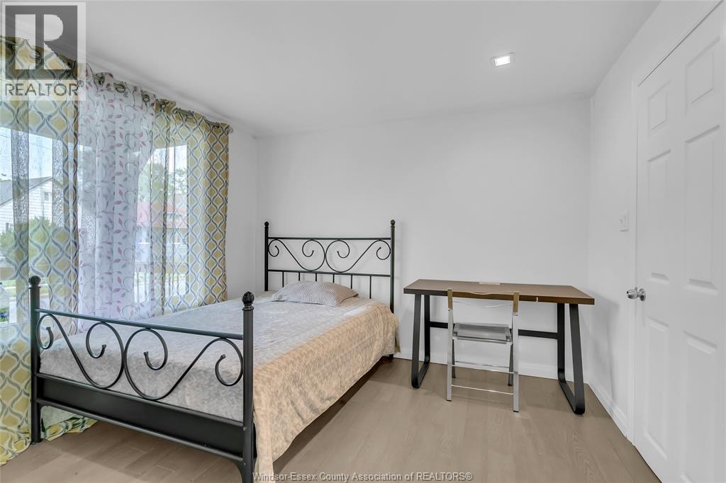 345 Bridge Avenue, Windsor, Ontario  N9B 2M3 - Photo 8 - 26011224