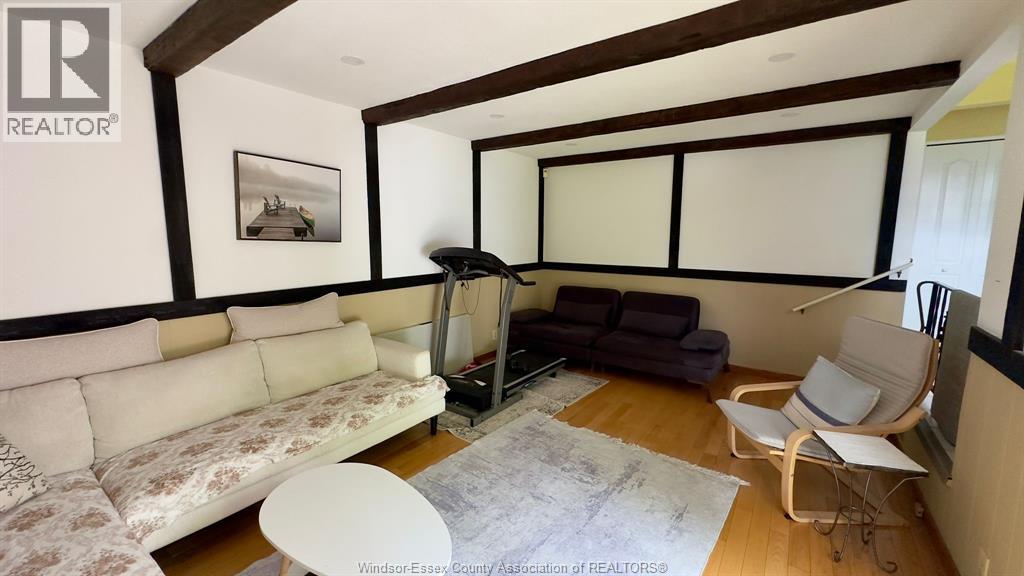 9966 Asgard, Windsor, Ontario  N8R 1E2 - Photo 3 - 26013966