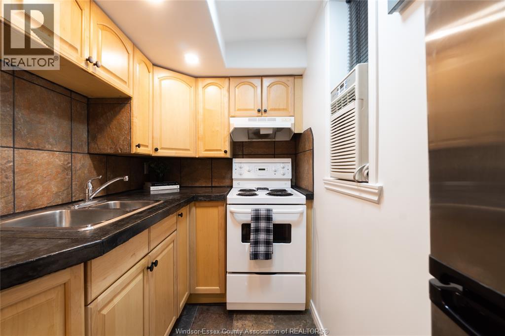 269 Randolph Place Unit# 9, Windsor, Ontario  N9B 2T2 - Photo 7 - 26013947