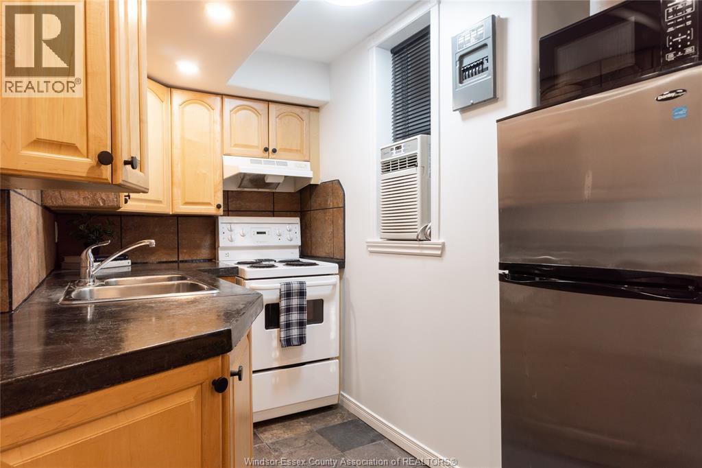 269 Randolph Place Unit# 9, Windsor, Ontario  N9B 2T2 - Photo 8 - 26013947