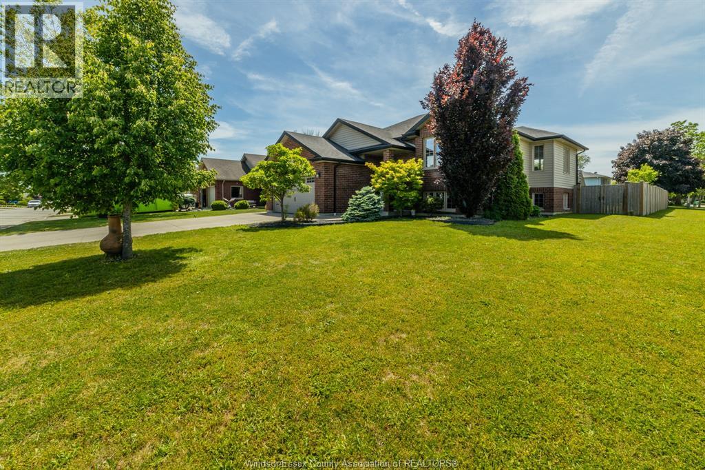 37 Antonio Court, Leamington, Ontario  N8H 5P8 - Photo 3 - 26013381