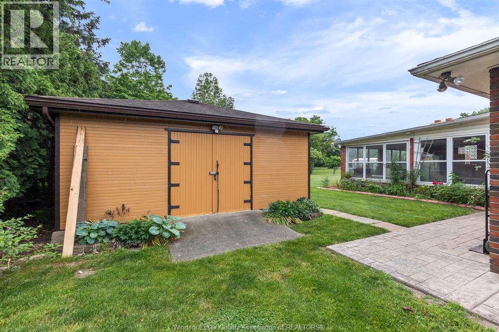 3325 Baseline Road, Windsor, Ontario  N9V 0A2 - Photo 16 - 26013986