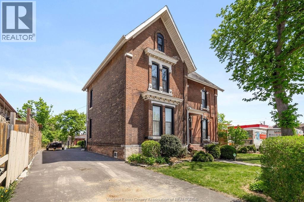 274 Crawford Avenue, Windsor, Ontario  N9A 5C2 - Photo 2 - 26012501