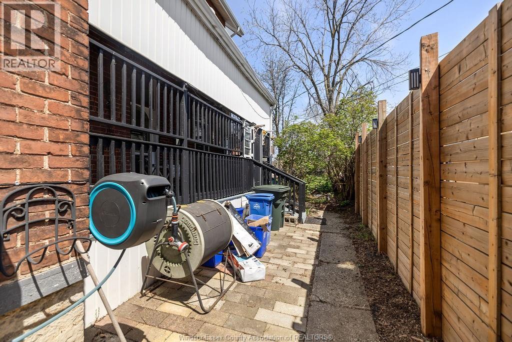 274 Crawford Avenue, Windsor, Ontario  N9A 5C2 - Photo 45 - 26012501