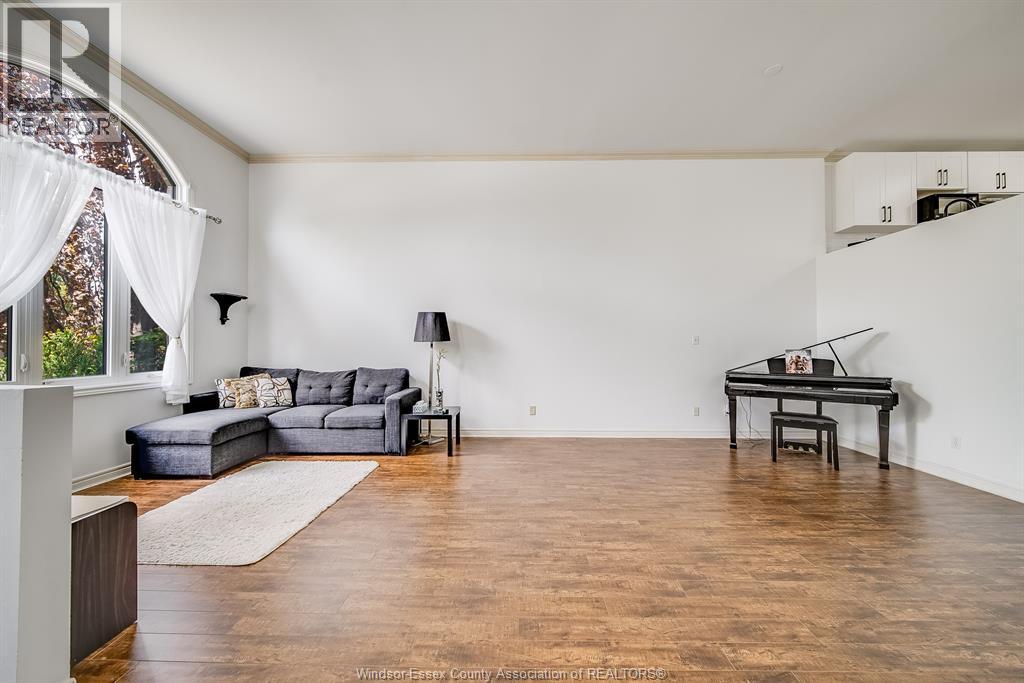 1488 Imperial Crescent, Windsor, Ontario  N9G 2T7 - Photo 7 - 26013982
