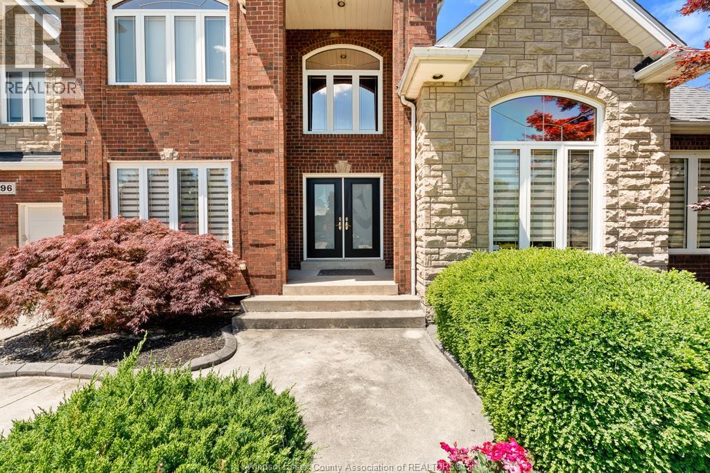 696 George Kennedy Way, Lakeshore, Ontario  N8L 1A3 - Photo 3 - 26014052