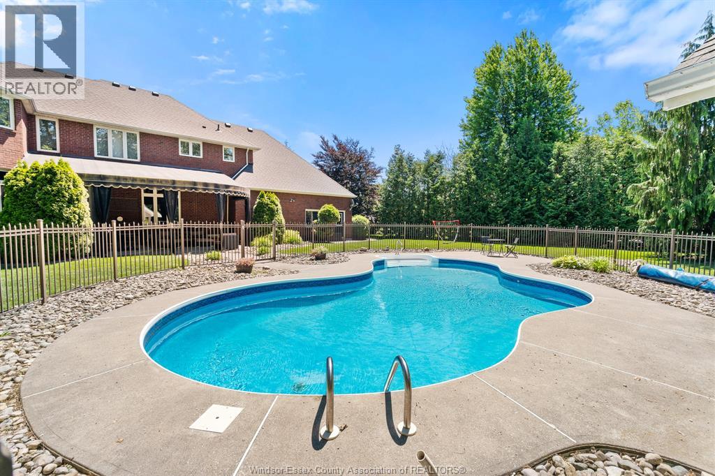 696 George Kennedy Way, Lakeshore, Ontario  N8L 1A3 - Photo 39 - 26014052