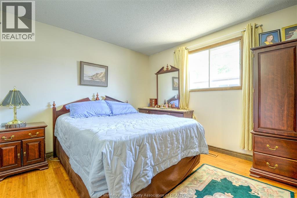 1651 Courtland, Windsor, Ontario  N8T 3K5 - Photo 10 - 26014080