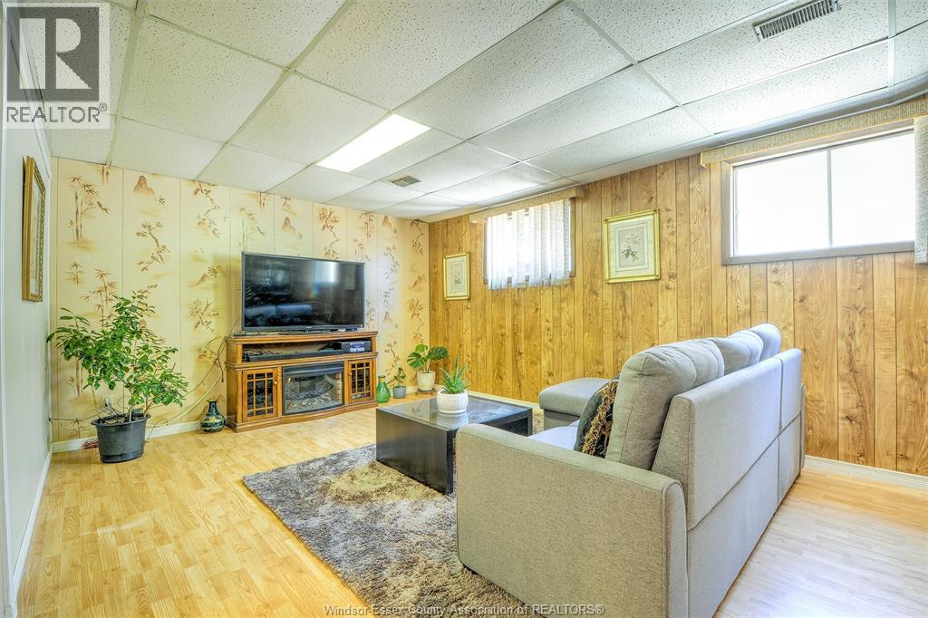 1651 Courtland, Windsor, Ontario  N8T 3K5 - Photo 17 - 26014080