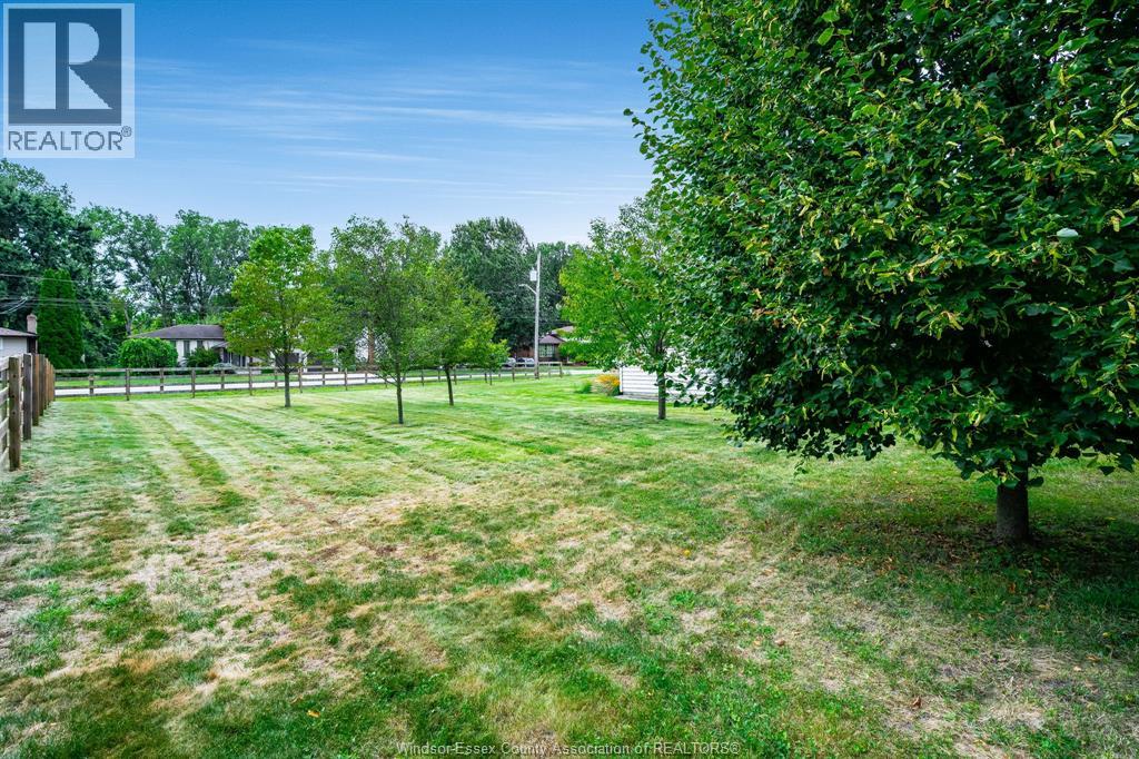 V/l Bouffard, Lasalle, Ontario  N9J 1H2 - Photo 6 - 26014048