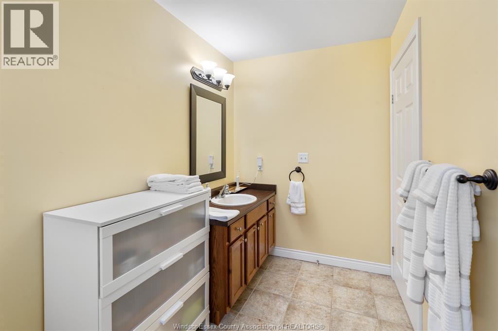 56 Anfred Street, Leamington, Ontario  N8H 5L3 - Photo 18 - 26014098