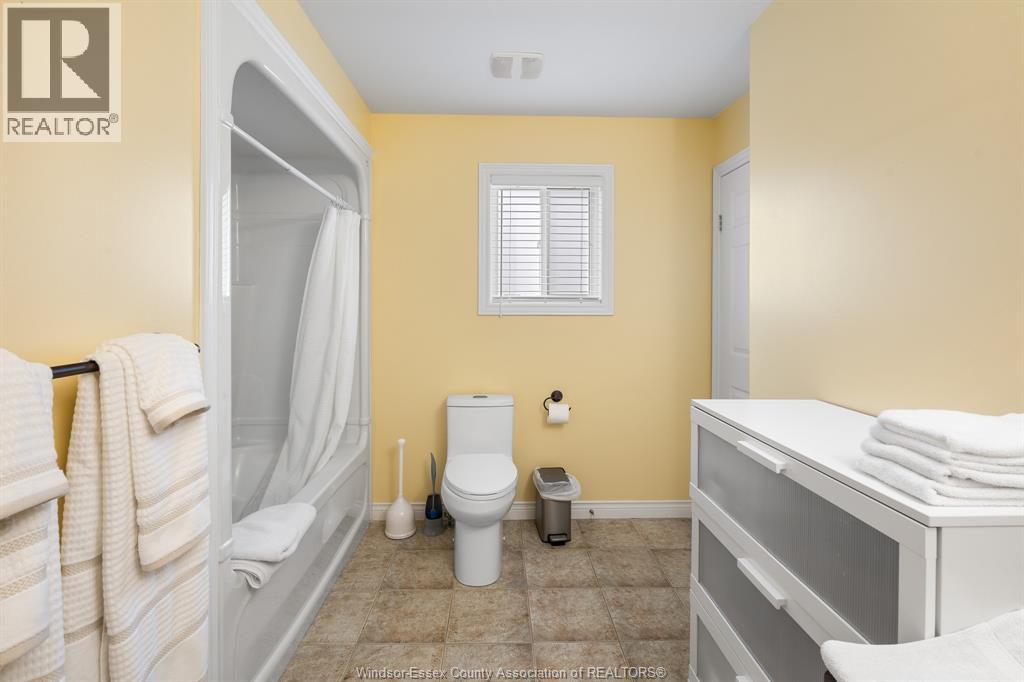 56 Anfred Street, Leamington, Ontario  N8H 5L3 - Photo 19 - 26014098