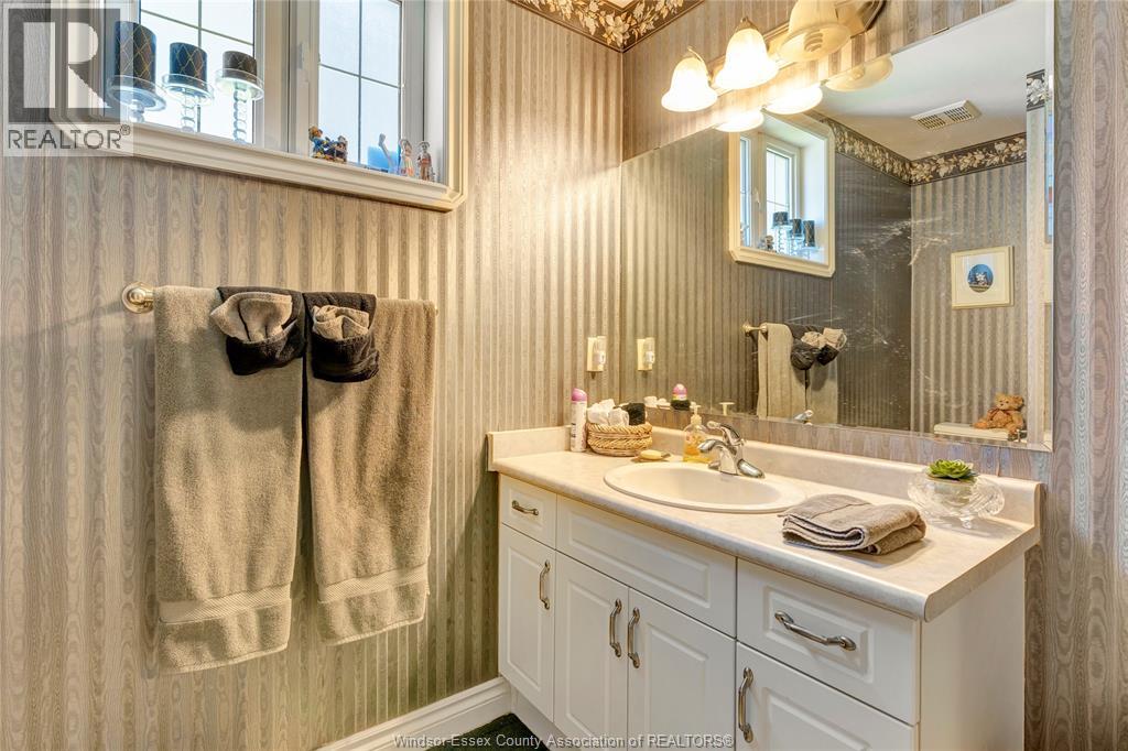58 Queen's Hill, Leamington, Ontario  N8H 5M5 - Photo 27 - 26014126