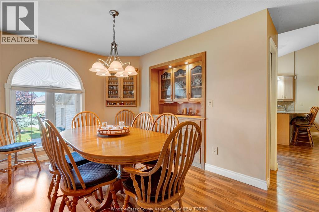 58 Queen's Hill, Leamington, Ontario  N8H 5M5 - Photo 7 - 26014126