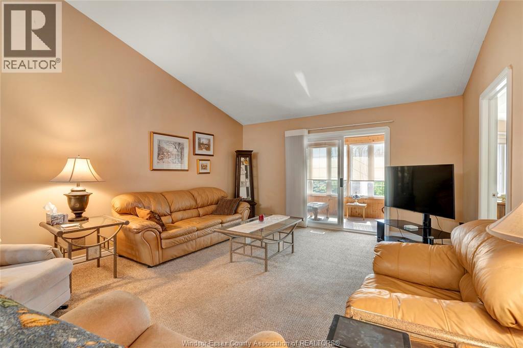 58 Queen's Hill, Leamington, Ontario  N8H 5M5 - Photo 9 - 26014126