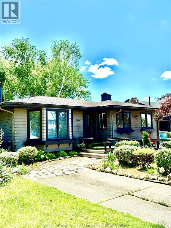2437 Riverside Drive West, Windsor, Ontario  N9B 1B2 - Photo 2 - 26014077