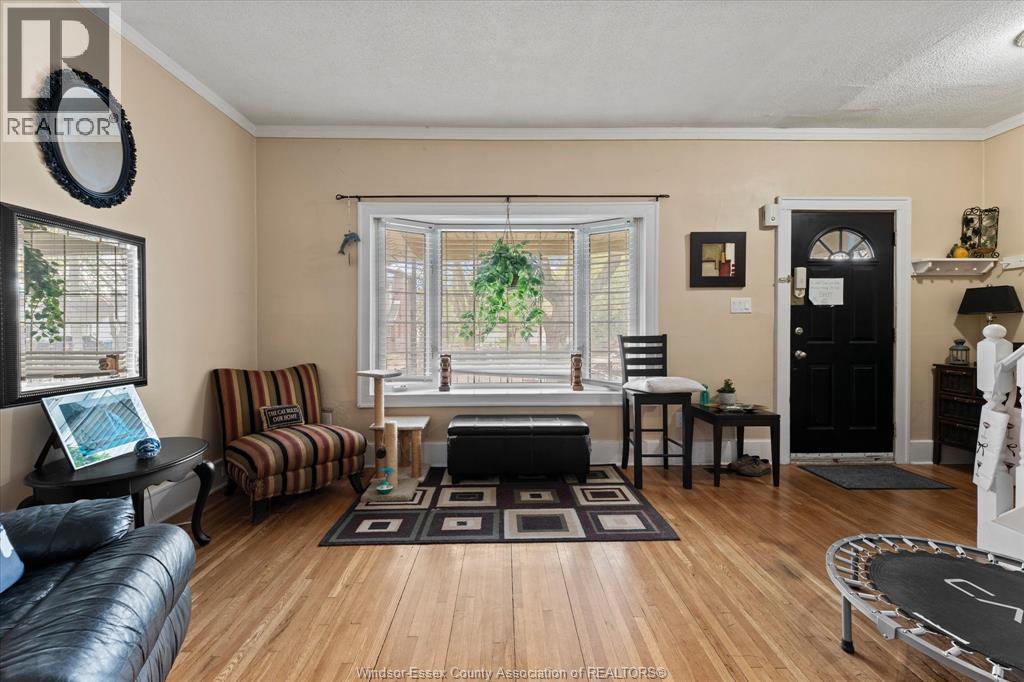746 Campbell, Windsor, Ontario  N9B 2H7 - Photo 9 - 26014175
