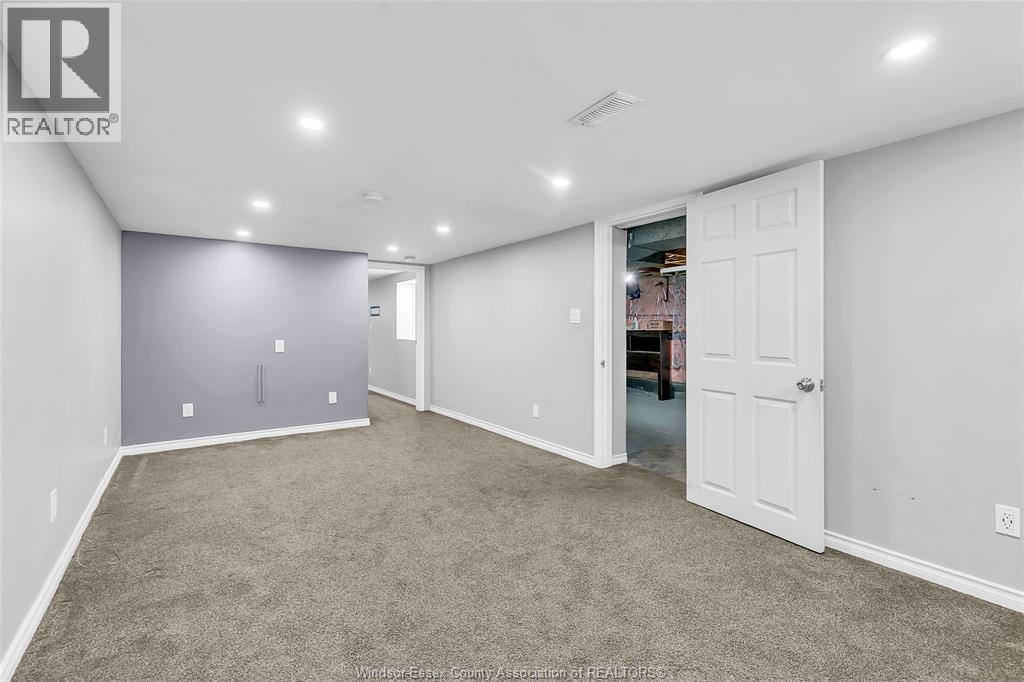 3825 Poplar, Windsor, Ontario  N9C 2E2 - Photo 19 - 26014046