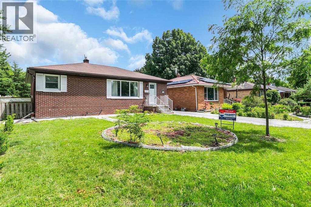 3825 Poplar, Windsor, Ontario  N9C 2E2 - Photo 3 - 26014046