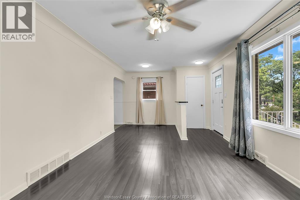 3825 Poplar, Windsor, Ontario  N9C 2E2 - Photo 5 - 26014046