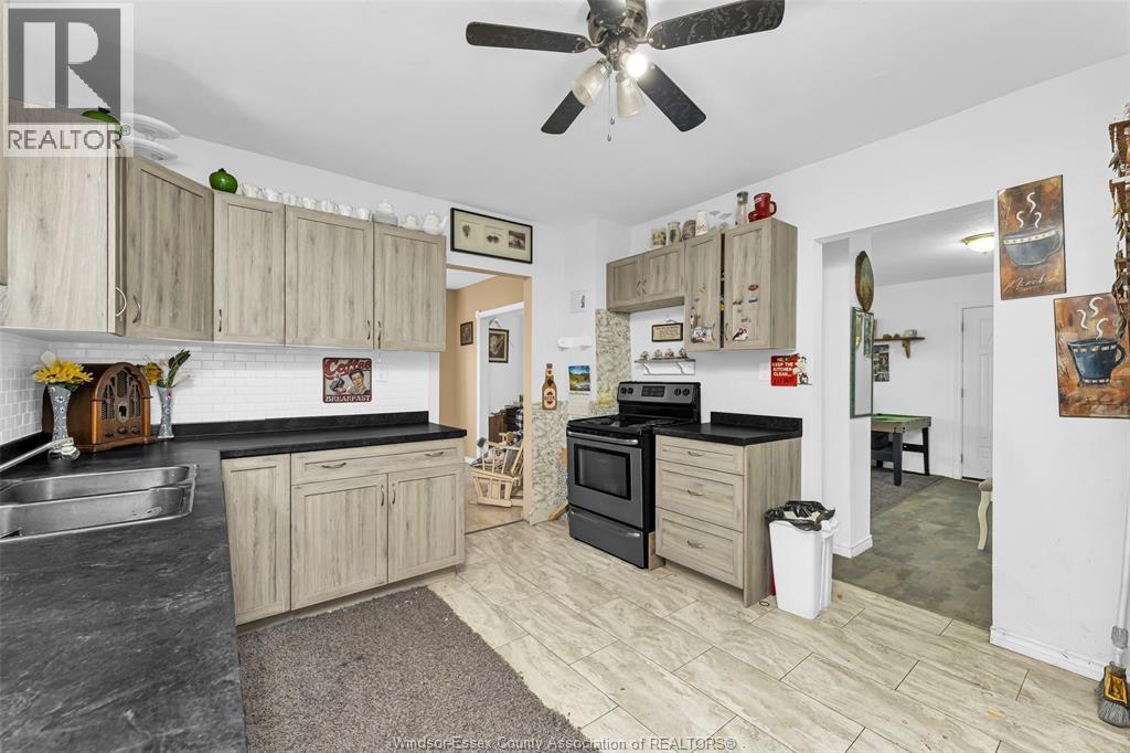 2377 Arthur, Windsor, Ontario  N8W 4V6 - Photo 15 - 26014112