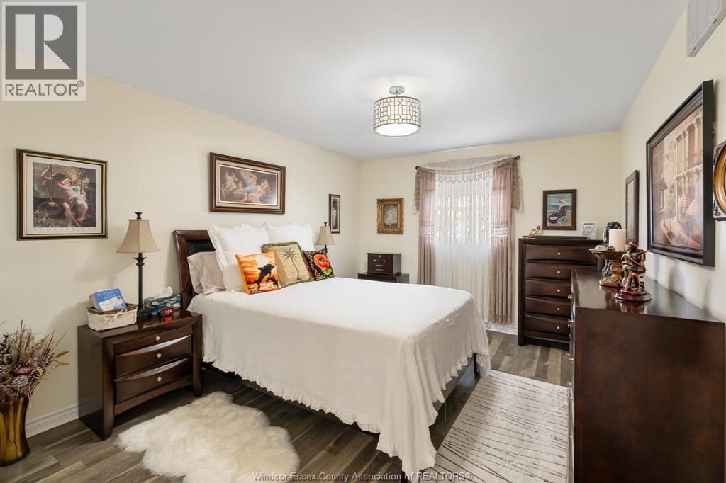 11294 Timber Bay Crescent, Windsor, Ontario  N8R 2L2 - Photo 17 - 26014177