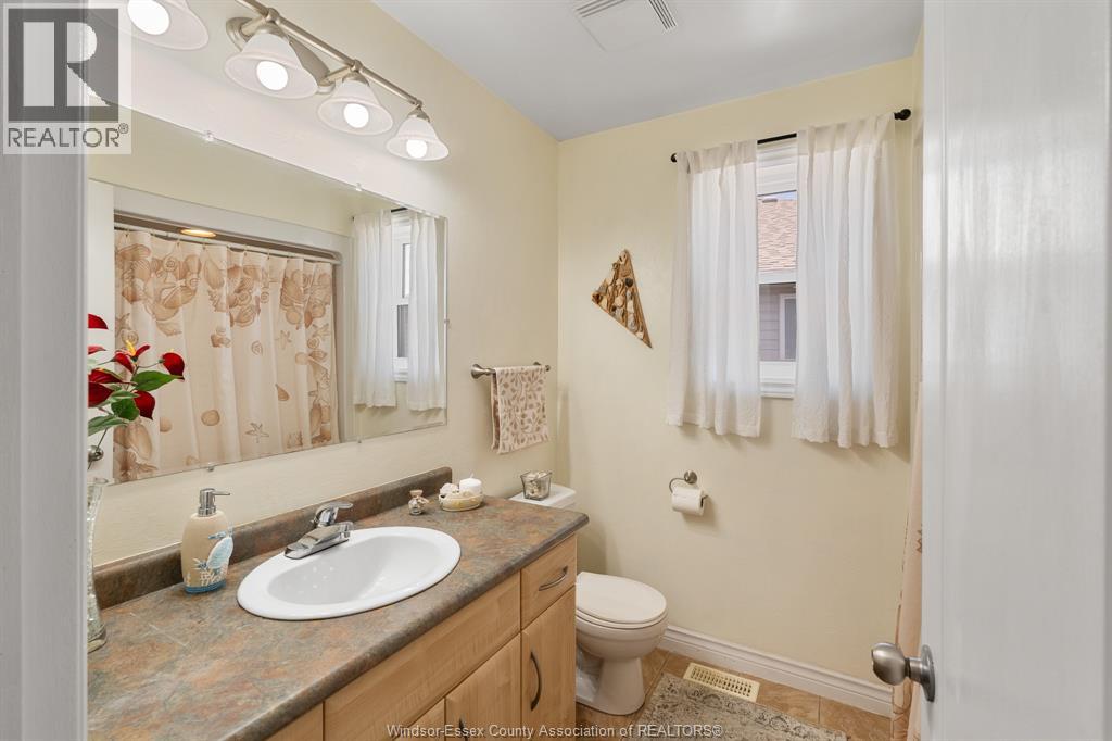 11294 Timber Bay Crescent, Windsor, Ontario  N8R 2L2 - Photo 19 - 26014177