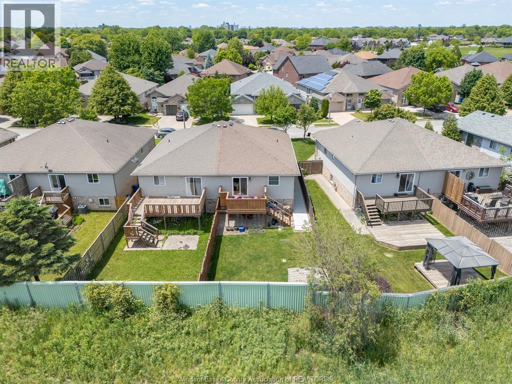 11294 Timber Bay Crescent, Windsor, Ontario  N8R 2L2 - Photo 43 - 26014177