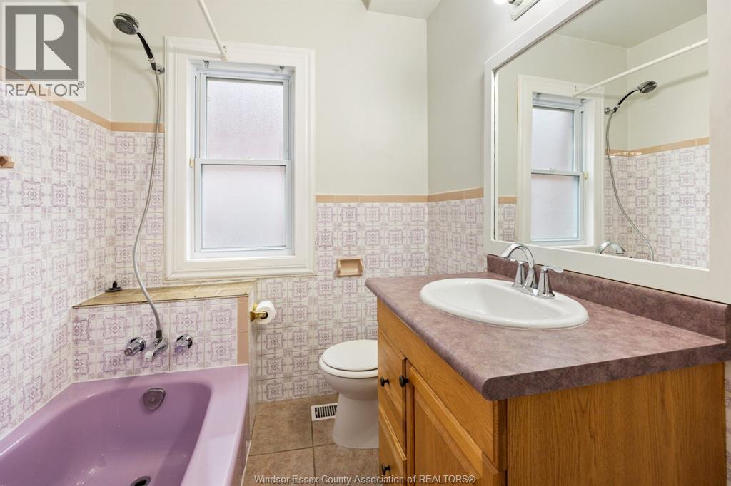 1130 Langlois, Windsor, Ontario  N9A 2H5 - Photo 16 - 26014197