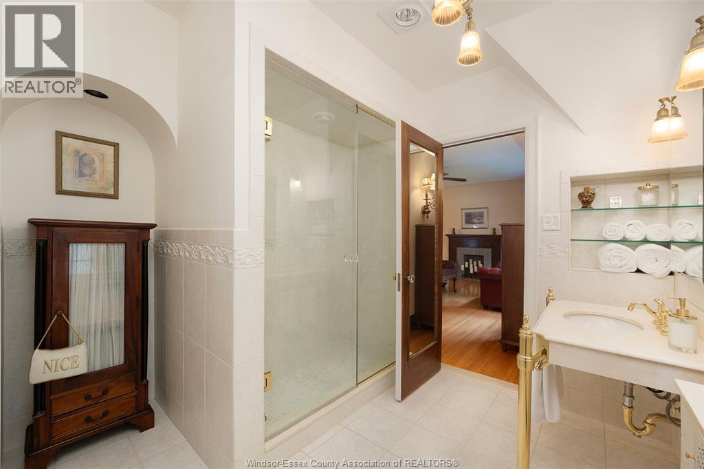 2032 Willistead Crescent, Windsor, Ontario  N8Y 1K5 - Photo 35 - 26014217