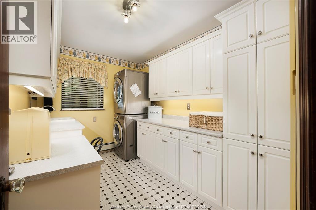 2032 Willistead Crescent, Windsor, Ontario  N8Y 1K5 - Photo 42 - 26014217