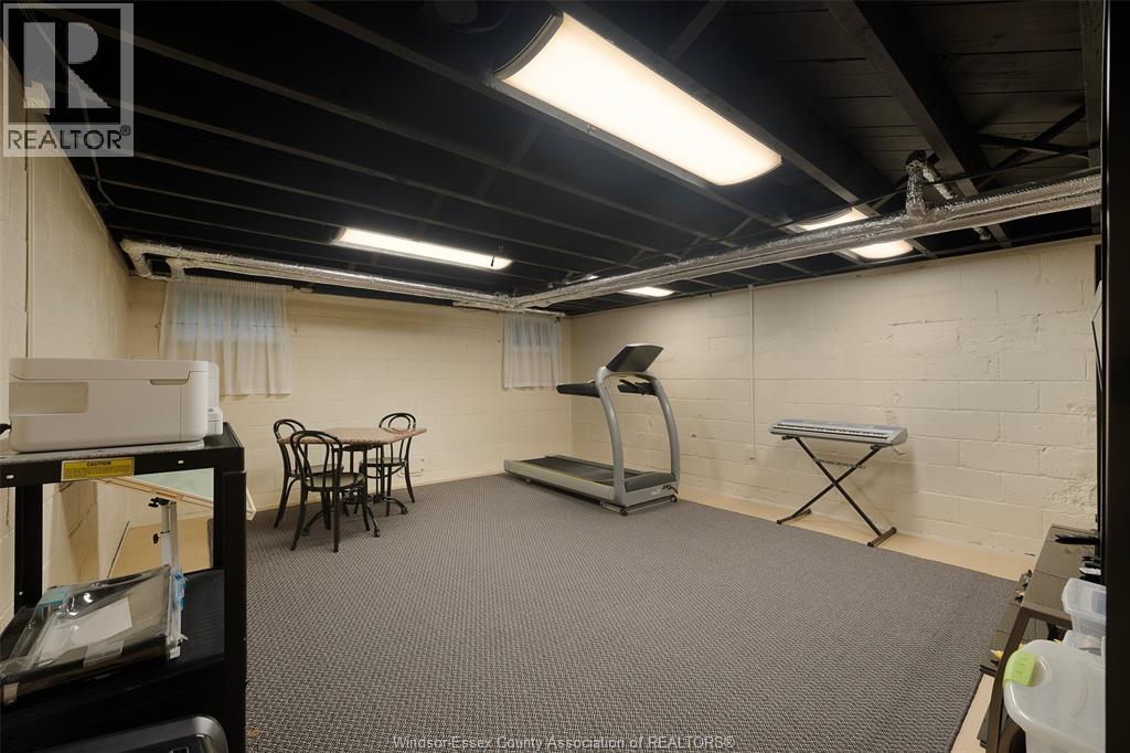 2032 Willistead Crescent, Windsor, Ontario  N8Y 1K5 - Photo 48 - 26014217
