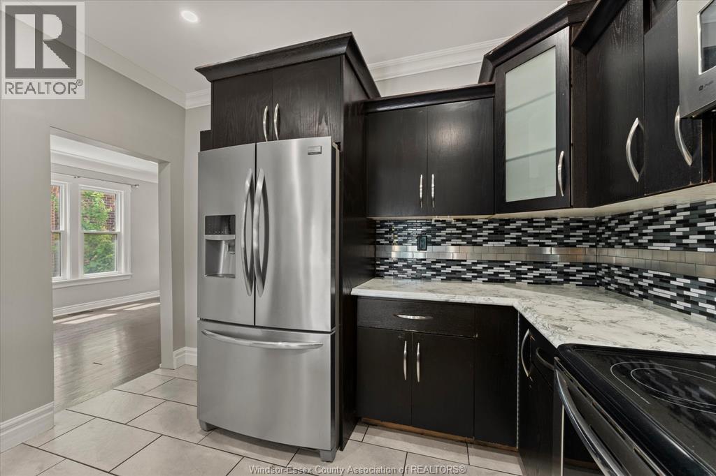 866 Parent Avenue, Windsor, Ontario  N9A 2E1 - Photo 13 - 26014252
