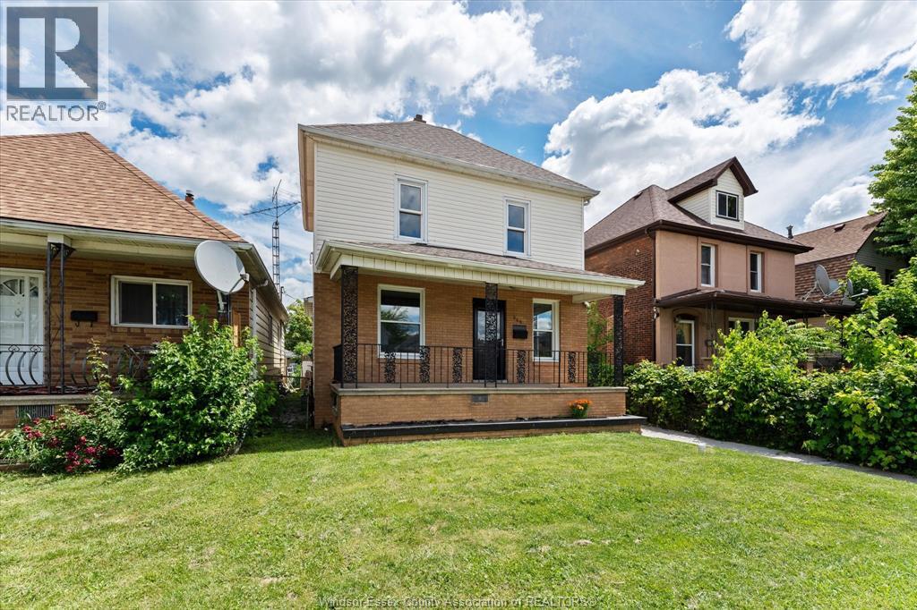 866 Parent Avenue, Windsor, Ontario  N9A 2E1 - Photo 3 - 26014252