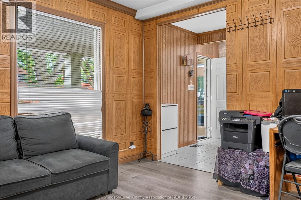 637 Cameron, Windsor, Ontario  N9B 1Z2 - Photo 6 - 26014225