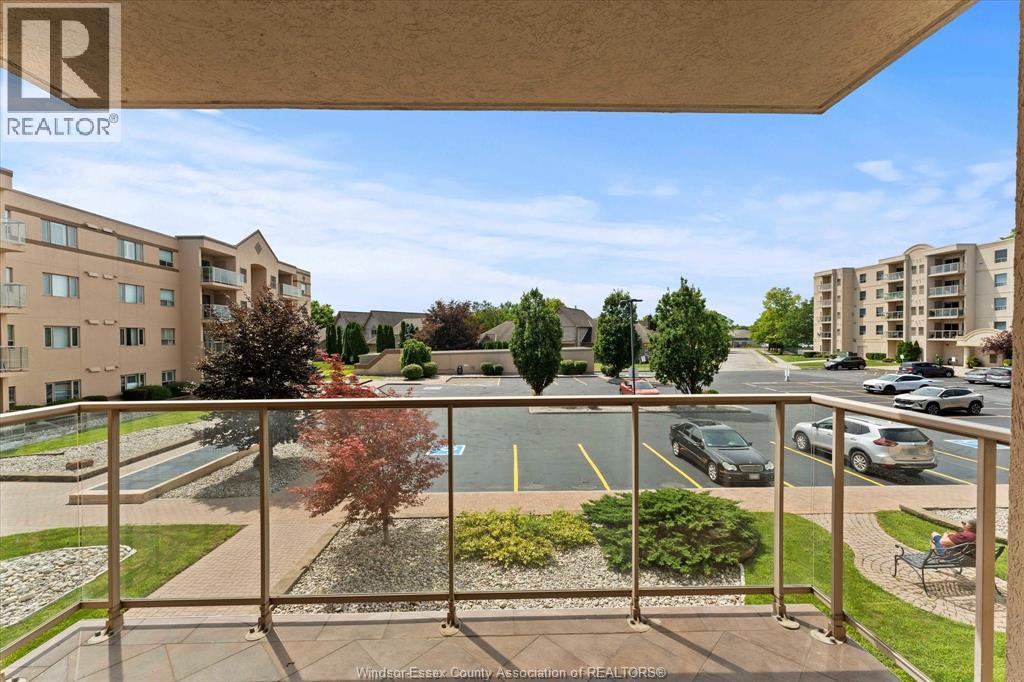 310 Village Grove Drive Unit# 213, Tecumseh, Ontario  N8N 4X7 - Photo 20 - 26014249