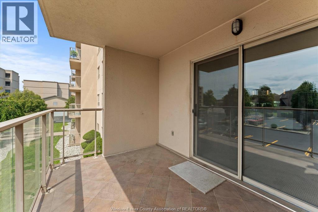 310 Village Grove Drive Unit# 213, Tecumseh, Ontario  N8N 4X7 - Photo 21 - 26014249