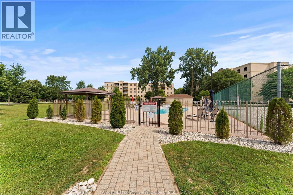310 Village Grove Drive Unit# 213, Tecumseh, Ontario  N8N 4X7 - Photo 35 - 26014249