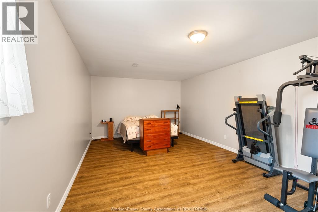 8020 Gardiner Crescent, Mcgregor, Ontario  N0R 1J0 - Photo 46 - 26014243
