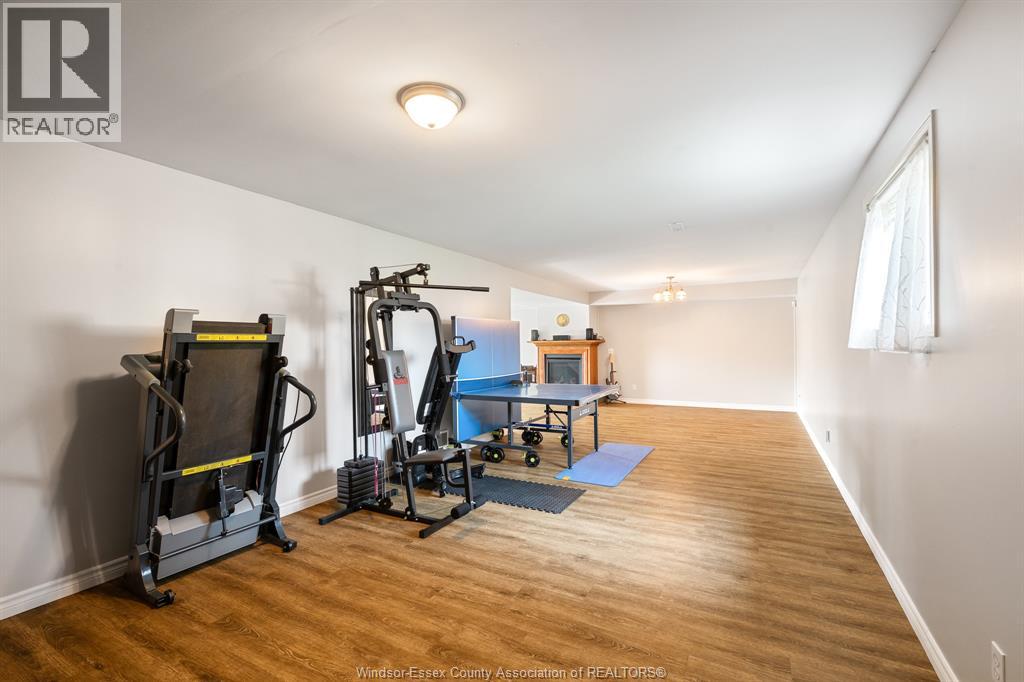 8020 Gardiner Crescent, Mcgregor, Ontario  N0R 1J0 - Photo 47 - 26014243