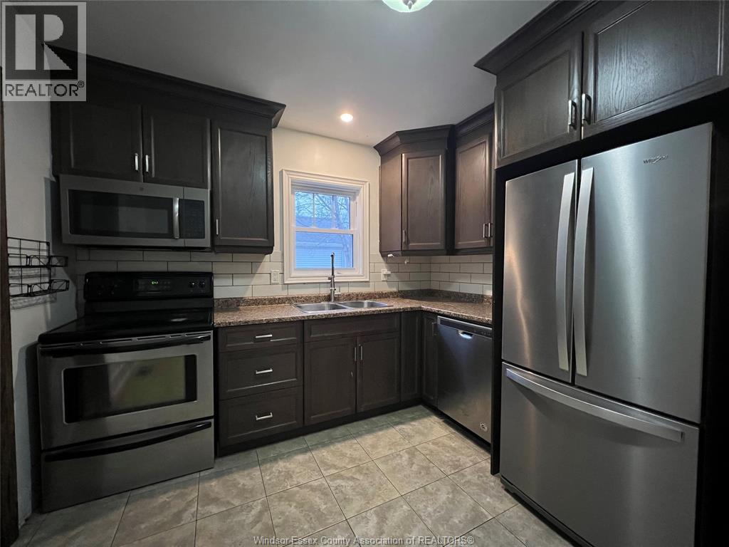 41 Alexandra South West Unit# Front, Chatham, Ontario  N7M 1X9 - Photo 8 - 26014266