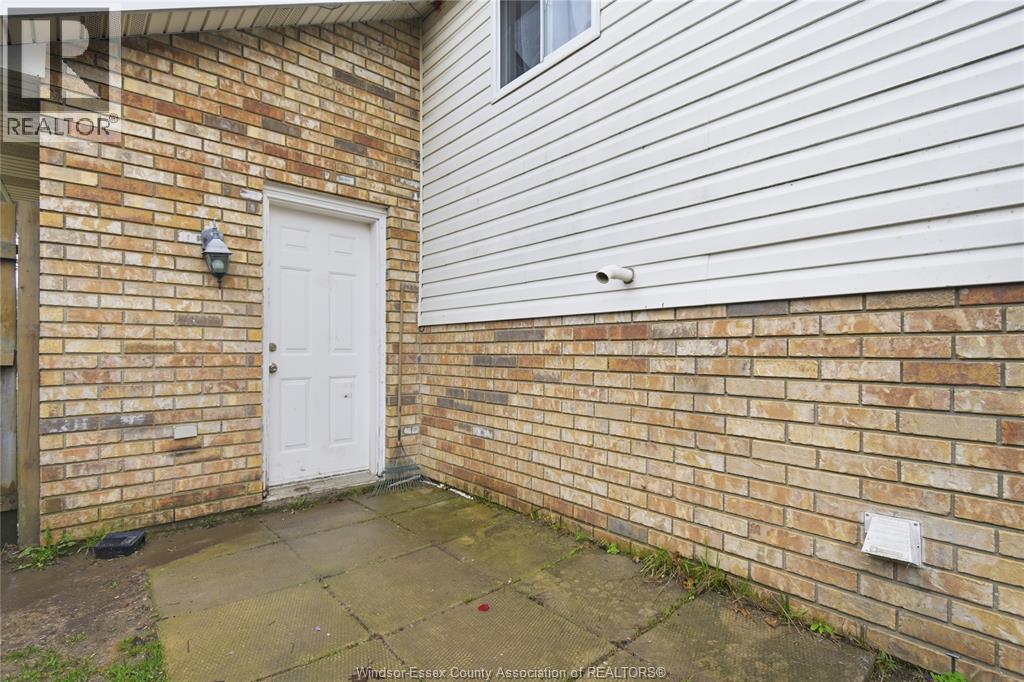 724 Cabana Road East, Windsor, Ontario  N9G 1A4 - Photo 21 - 26014263