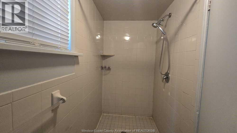 805 Giles Boulevard East Unit# Lower, Windsor, Ontario  N9A 4E7 - Photo 7 - 26014274