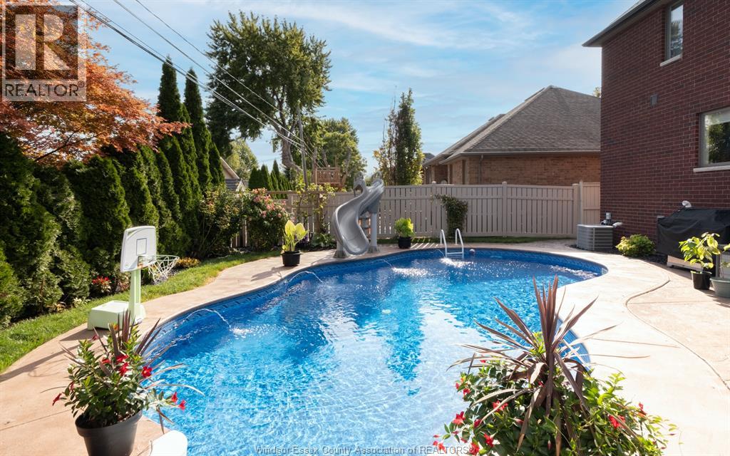 425 Superior Street, Lasalle, Ontario  N9J 3Z5 - Photo 35 - 26014299