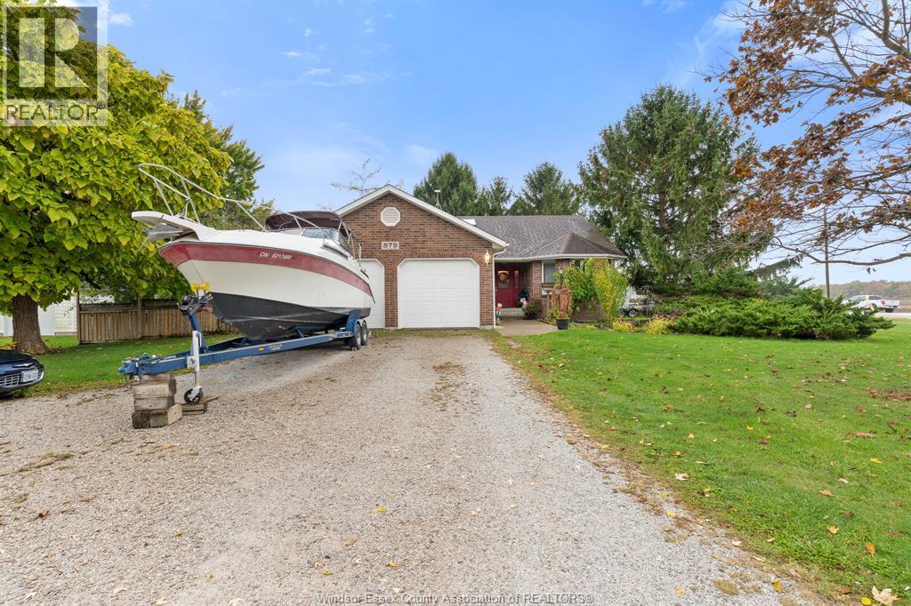 879 Road 2 W, Kingsville, Ontario  N9Y 2E4 - Photo 2 - 26014296