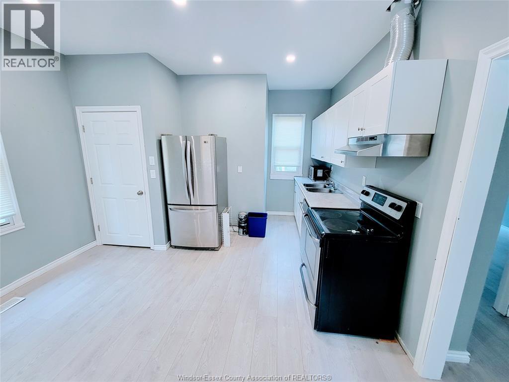 3092 SANDWICH Unit# MAIN, Windsor, Ontario