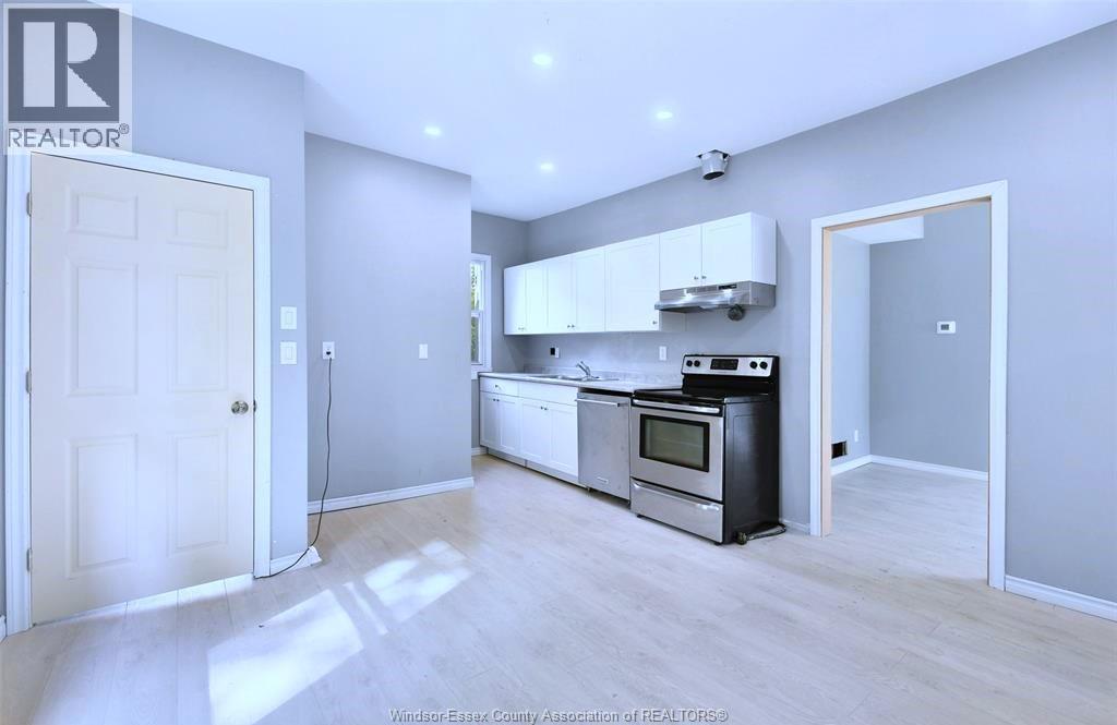 3092 Sandwich Unit# Main, Windsor, Ontario  N9C 1A4 - Photo 12 - 26014292